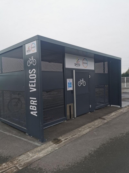 Un nouvel abri à vélo pour les cyclistes dans Masny