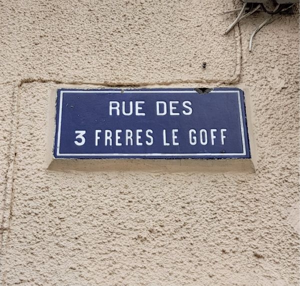 Saint-Brieuc. Connaissez-vous l origine du nom de la Rue des Trois frères Le Goff ?